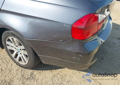 2007 BMW 328I z USA, uszkodzony, nr VIN WBAVC53557FZ75745